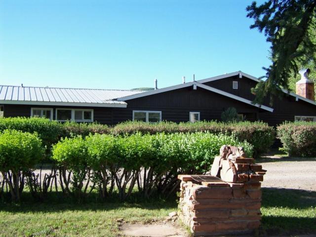 Rolling R Guest Ranch Pensionat Meeker Eksteriør billede